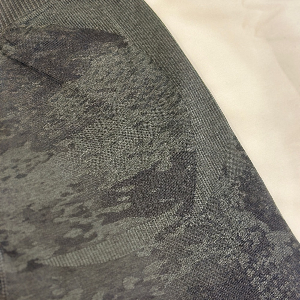 Women's Best Black Patterned Shorts - Picture 6 of 9